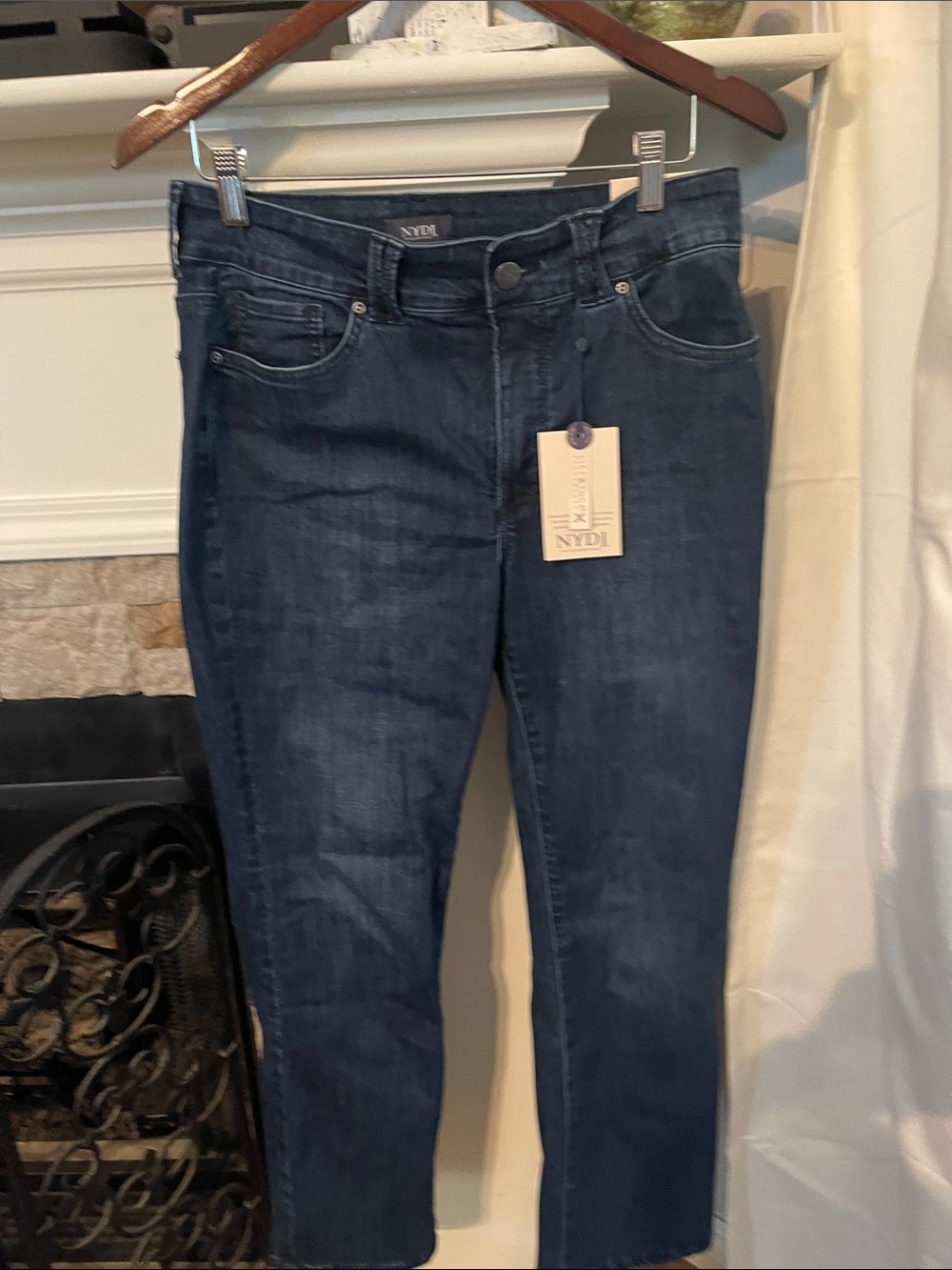 NYDJ Indigo Straight Cropped Ankle Jeans- 10P- NWT